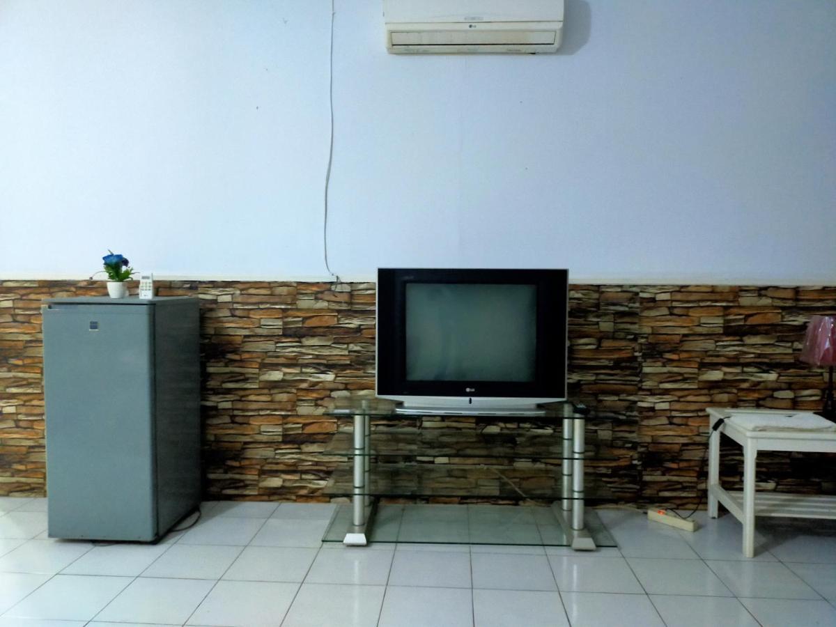Hotel Nirwana Ternate Redpartner Exterior photo
