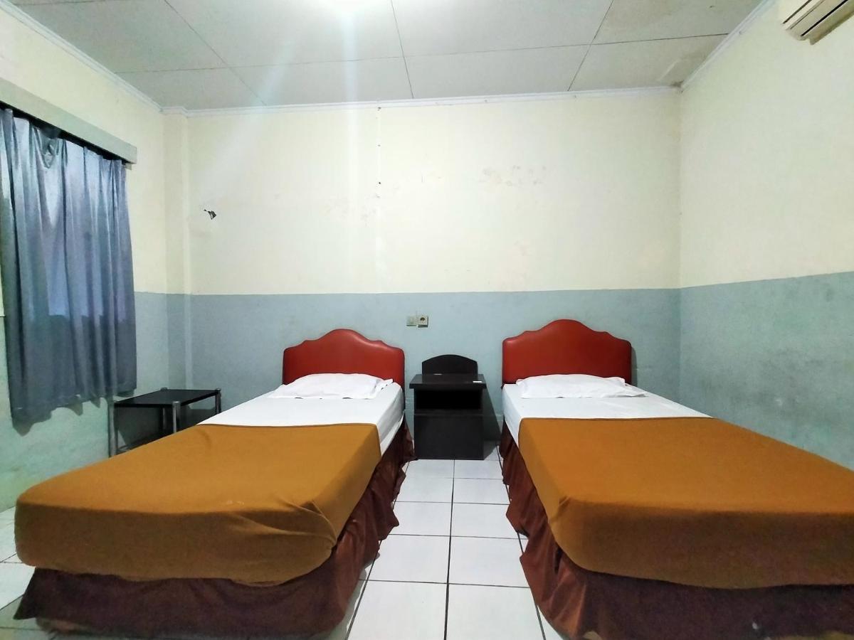 Hotel Nirwana Ternate Redpartner Exterior photo