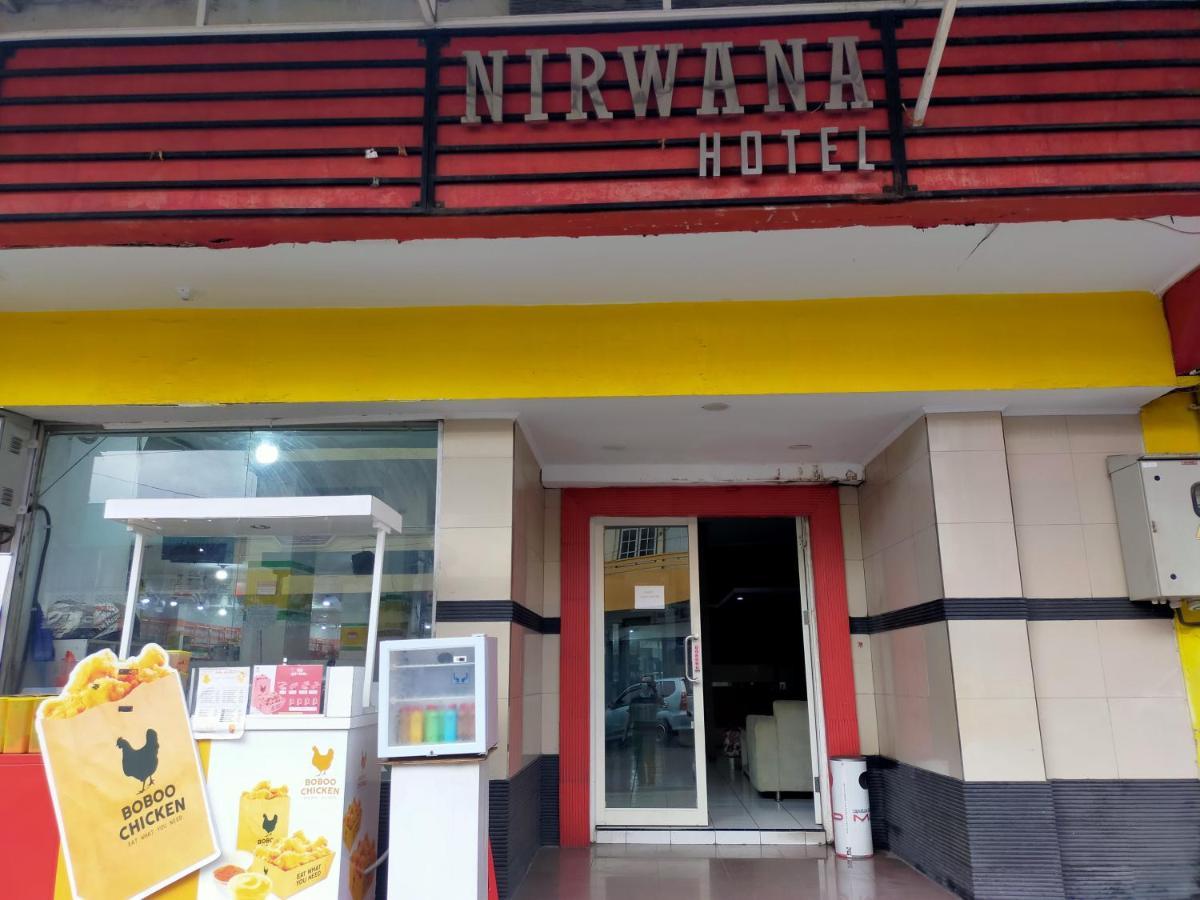 Hotel Nirwana Ternate Redpartner Exterior photo